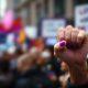 Violencia política y erosión democrática: América Latina ante el riesgo de nuevas crisis (2025–2030)